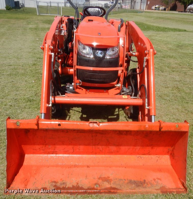 image for item IP9780 Kubota L2501D  tractor