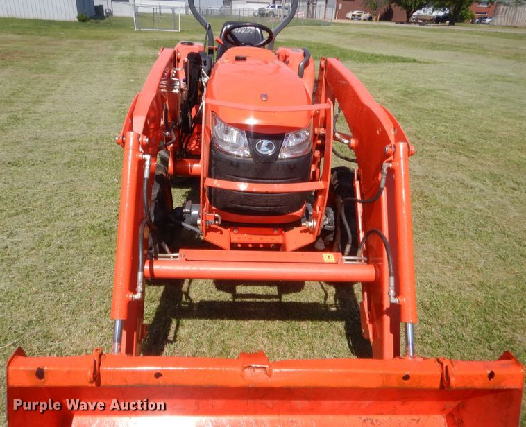 image for item IP9780 Kubota L2501D  tractor