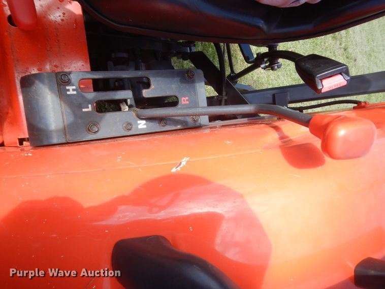 image for item IP9780 Kubota L2501D  tractor