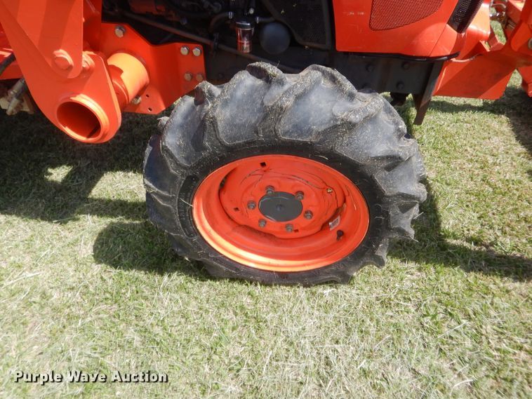 image for item IP9780 Kubota L2501D  tractor