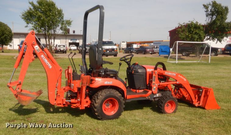 image for item IP9785 Kubota BX23S  MFWD tractor