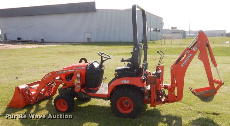 image for item IP9785 Kubota BX23S  MFWD tractor