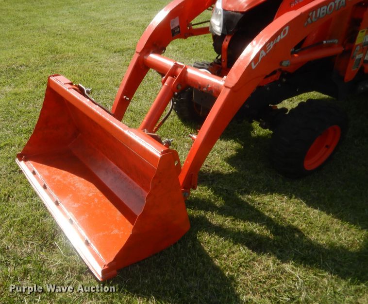 image for item IP9785 Kubota BX23S  MFWD tractor
