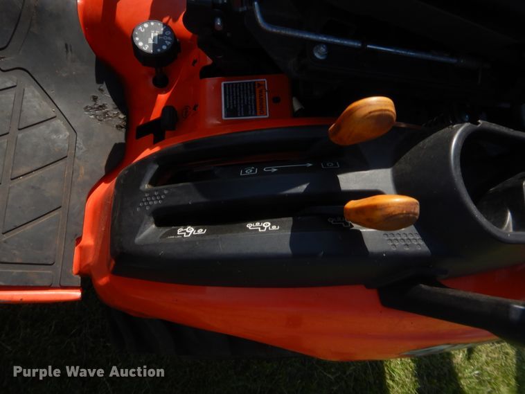 image for item IP9785 Kubota BX23S  MFWD tractor