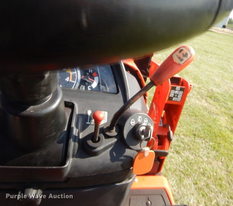 image for item IP9785 Kubota BX23S  MFWD tractor