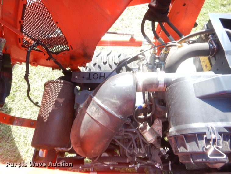 image for item IP9785 Kubota BX23S  MFWD tractor