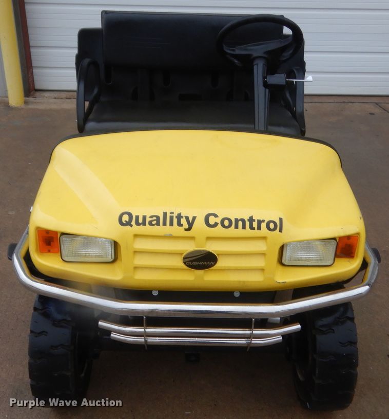 image for item IP9843 Cushman VC545  golf cart