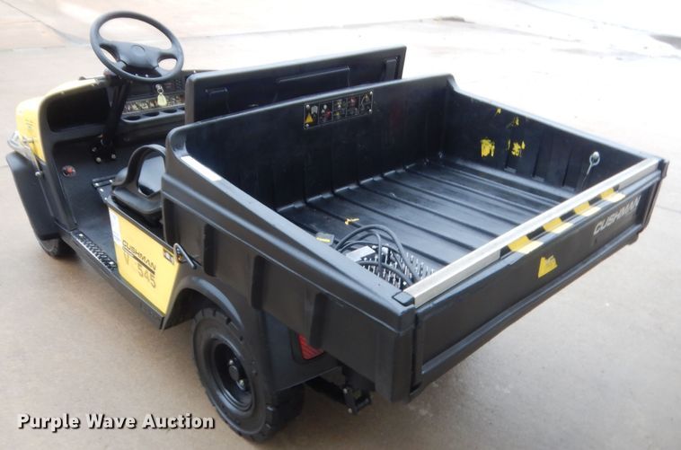 image for item IP9843 Cushman VC545  golf cart