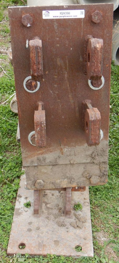 image for item IQ9398 NEC excavator compaction wheel