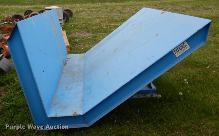 image for item IQ9404 Dump hopper