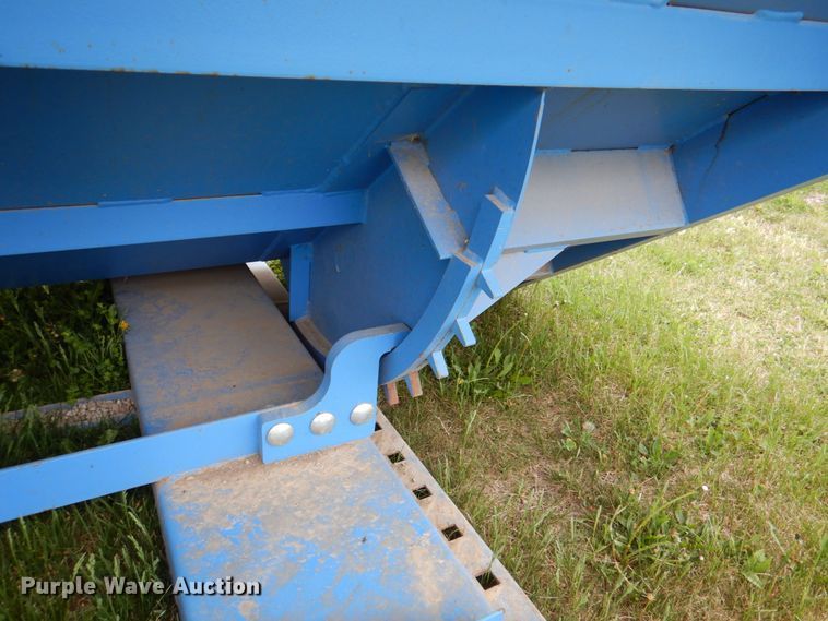 image for item IQ9404 Dump hopper