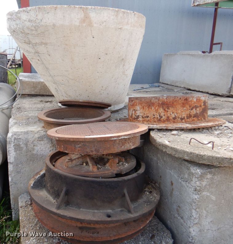 image for item IQ9416 (7) manhole covers and catch basins