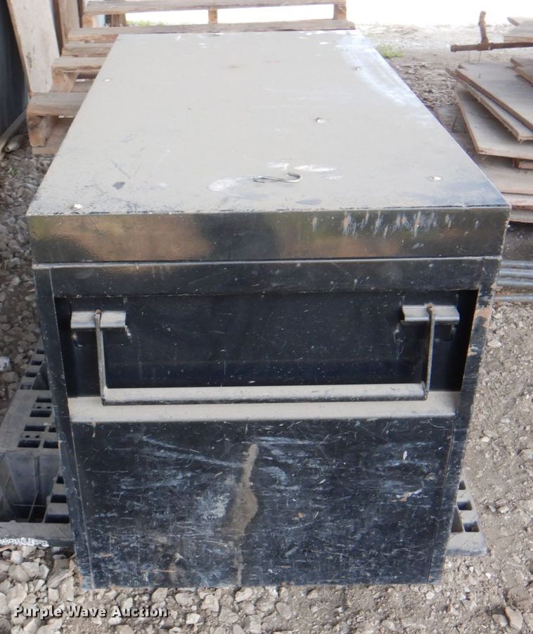 image for item IQ9422 Job box