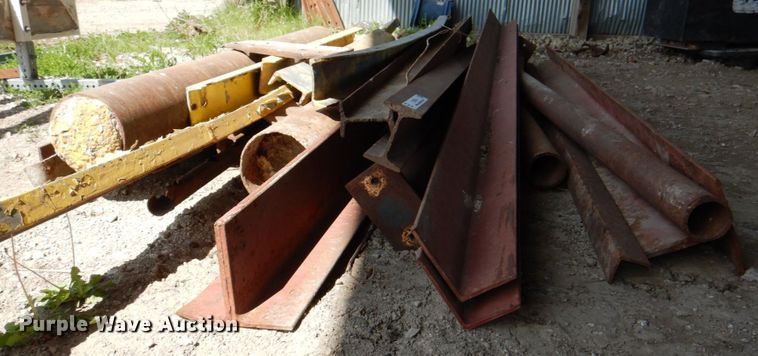 image for item IQ9424 Building materials