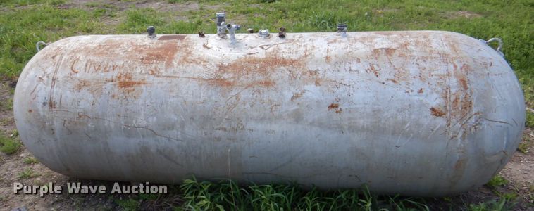 image for item IQ9437 Propane tank