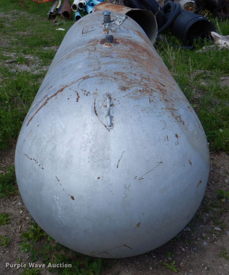 image for item IQ9437 Propane tank