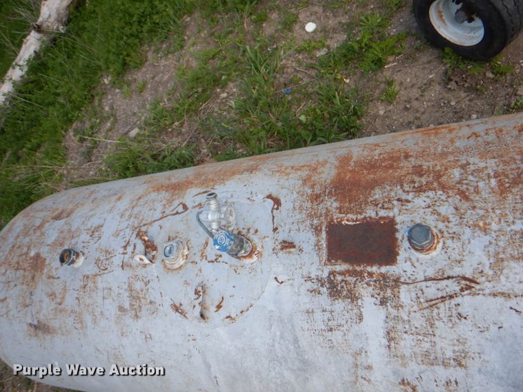 image for item IQ9437 Propane tank