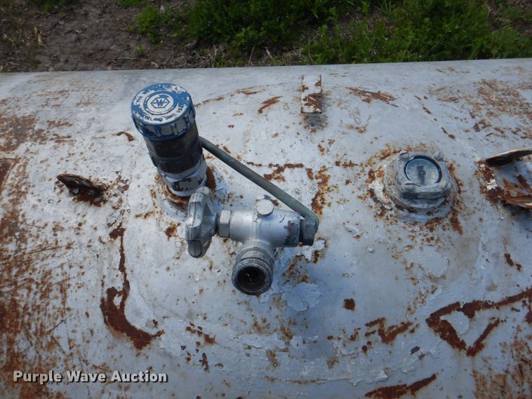 image for item IQ9437 Propane tank