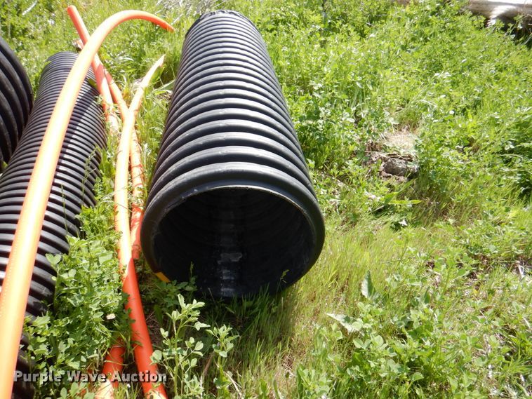 image for item IQ9439 Approximately 7 corrugated pipes