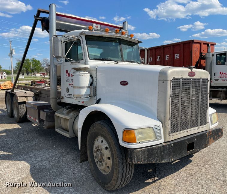 image for item IR9864 1994 Peterbilt 377  roll-off container truck