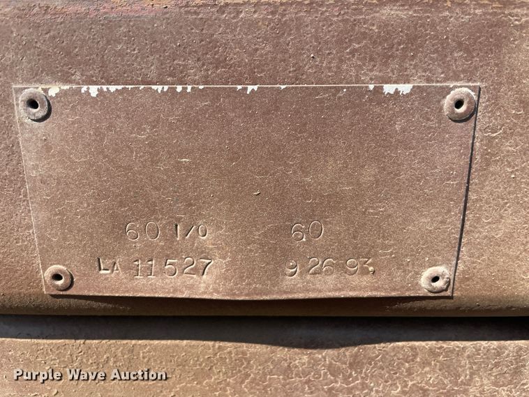 image for item IR9864 1994 Peterbilt 377  roll-off container truck