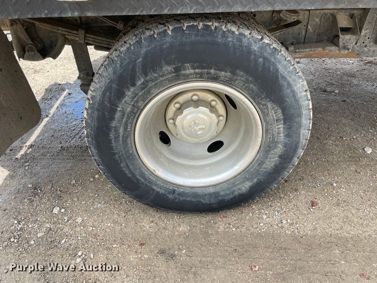 image for item IR9875 1997 Dodge Ram 3500  Club Cab flatbed pickup truck