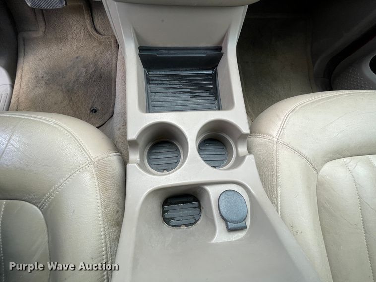 image for item IR9880 2002 Mercury Mountaineer  SUV