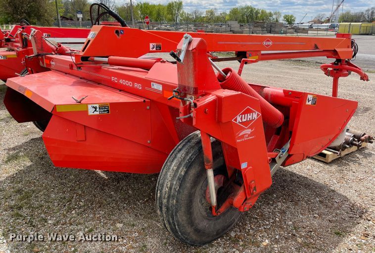 image for item IR9893 Kuhn FC4000RG  disc mower