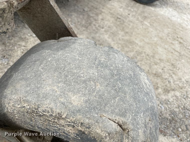 image for item IR9896 2013 Hustler Super Z  ZTR lawn mower