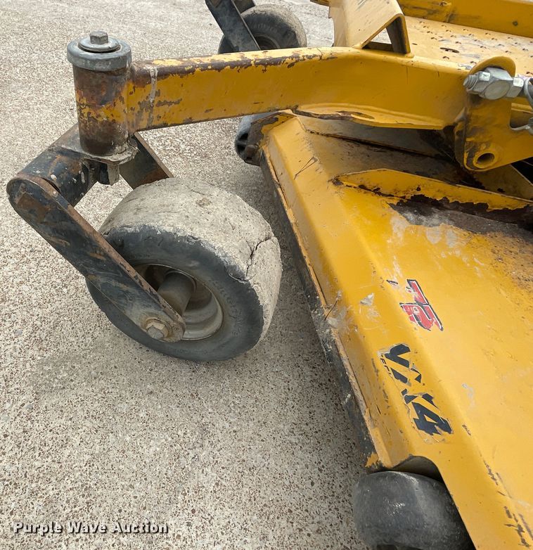 image for item IR9897 2013 Hustler Super Z  ZTR lawn mower