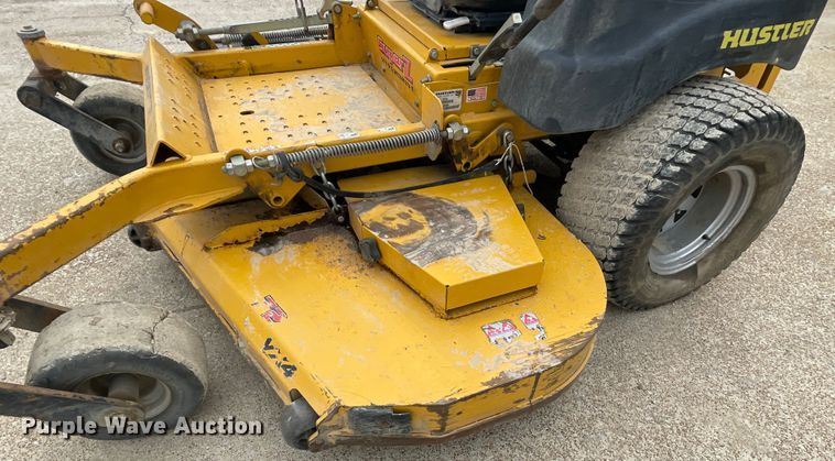 image for item IR9897 2013 Hustler Super Z  ZTR lawn mower