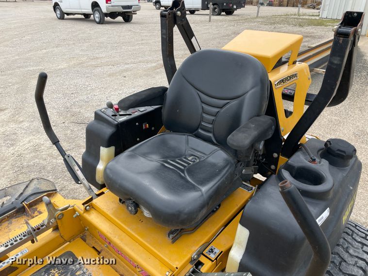 image for item IR9898 2011 Hustler Super Z  ZTR lawn mower