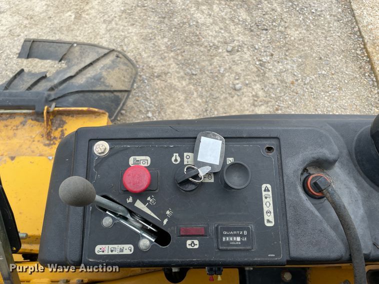 image for item IR9898 2011 Hustler Super Z  ZTR lawn mower