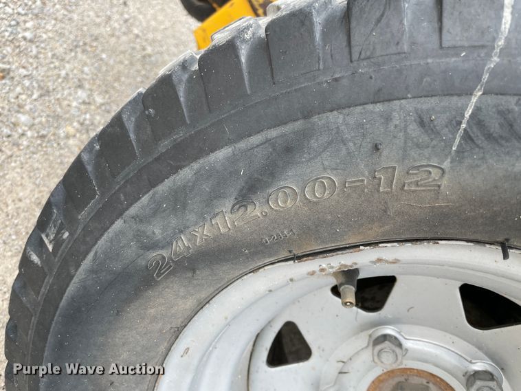 image for item IR9898 2011 Hustler Super Z  ZTR lawn mower