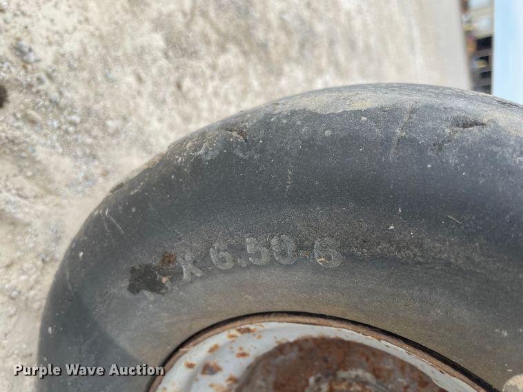 image for item IR9898 2011 Hustler Super Z  ZTR lawn mower