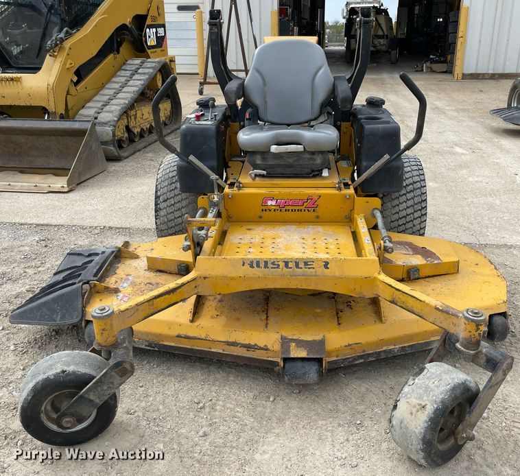 image for item IR9899 2013 Hustler Super Z  ZTR lawn mower