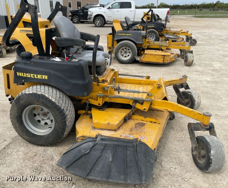 image for item IR9899 2013 Hustler Super Z  ZTR lawn mower