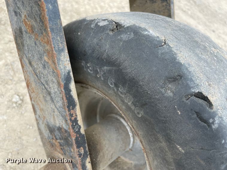 image for item IR9899 2013 Hustler Super Z  ZTR lawn mower