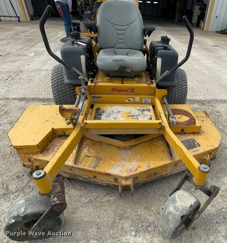 image for item IR9900 2010 Hustler Super Z  lawn mower