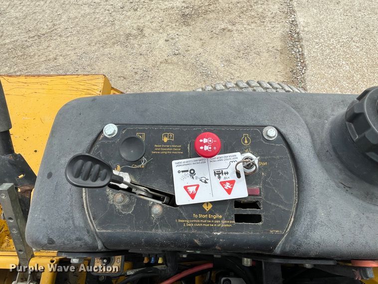 image for item IR9900 2010 Hustler Super Z  lawn mower