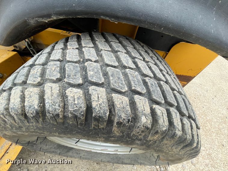 image for item IR9900 2010 Hustler Super Z  lawn mower