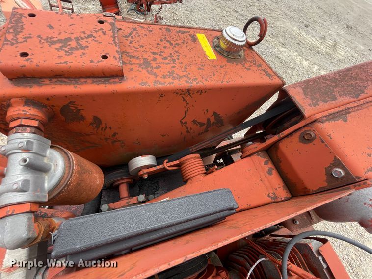 image for item IR9909 Ditch Witch V252  cable plow