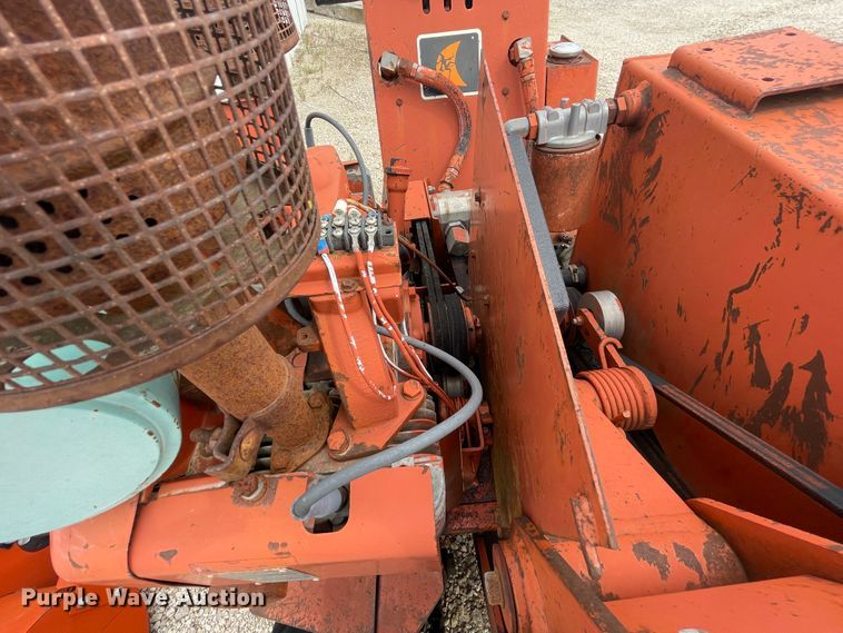 image for item IR9909 Ditch Witch V252  cable plow