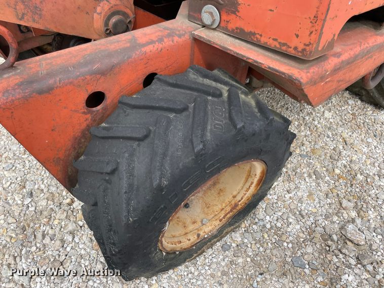 image for item IR9909 Ditch Witch V252  cable plow