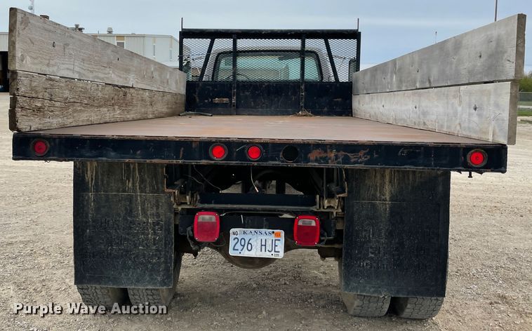 image for item IR9914 1995 Ford F700  dump truck