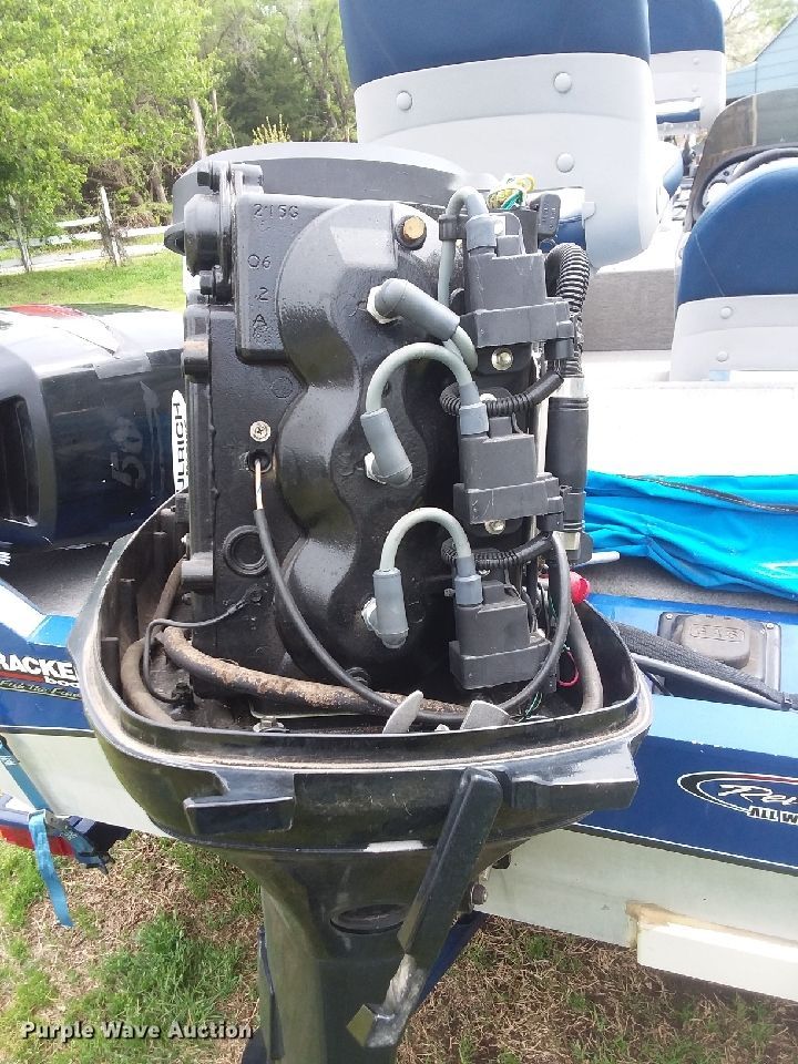 image for item IR9920 2005 Bass Tracker PT175  boat