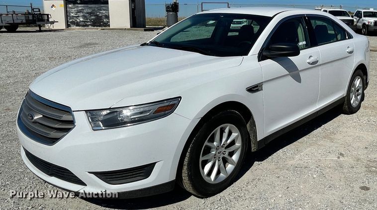 image for item IR9952 2013 Ford Taurus