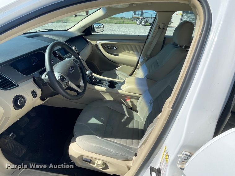 image for item IR9952 2013 Ford Taurus