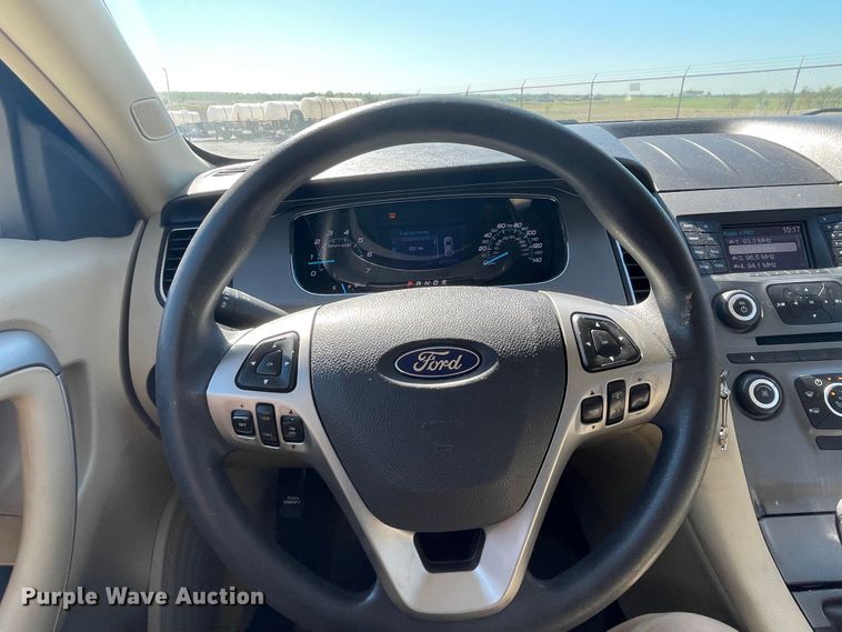 image for item IR9952 2013 Ford Taurus