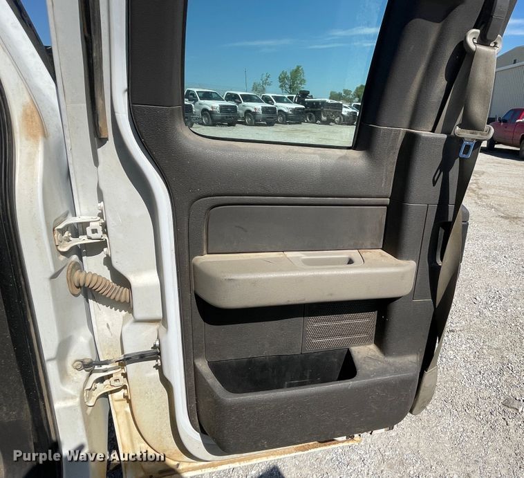 image for item IR9953 2009 Ford F150  SuperCab pickup truck